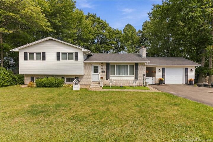 Property Photo:  91 Springwater Lane  NB E3C 1H8 
