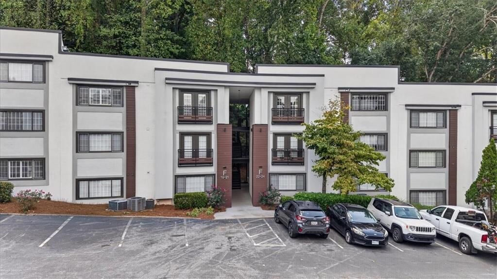 Property Photo:  1445 Monroe Drive NE 20F  GA 30324 