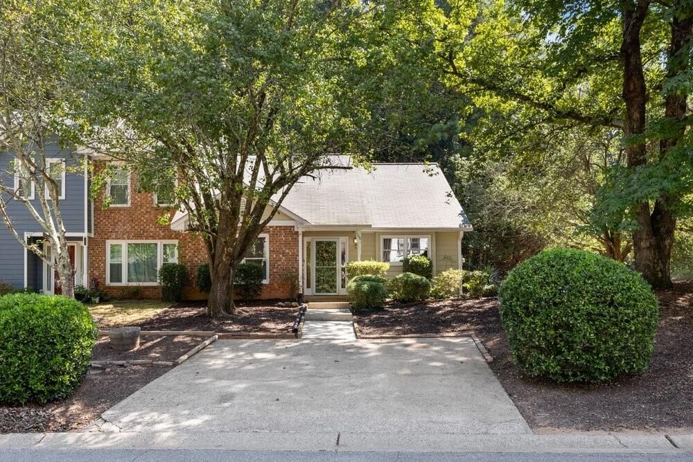 Property Photo:  1100 Shiloh Lane NW  GA 30144 