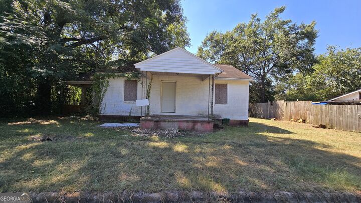 Property Photo:  970 Toombs Street  GA 31206 