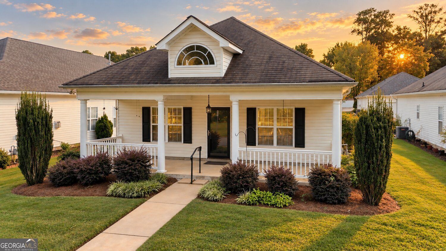 Property Photo:  200 Emily Park  GA 30215 