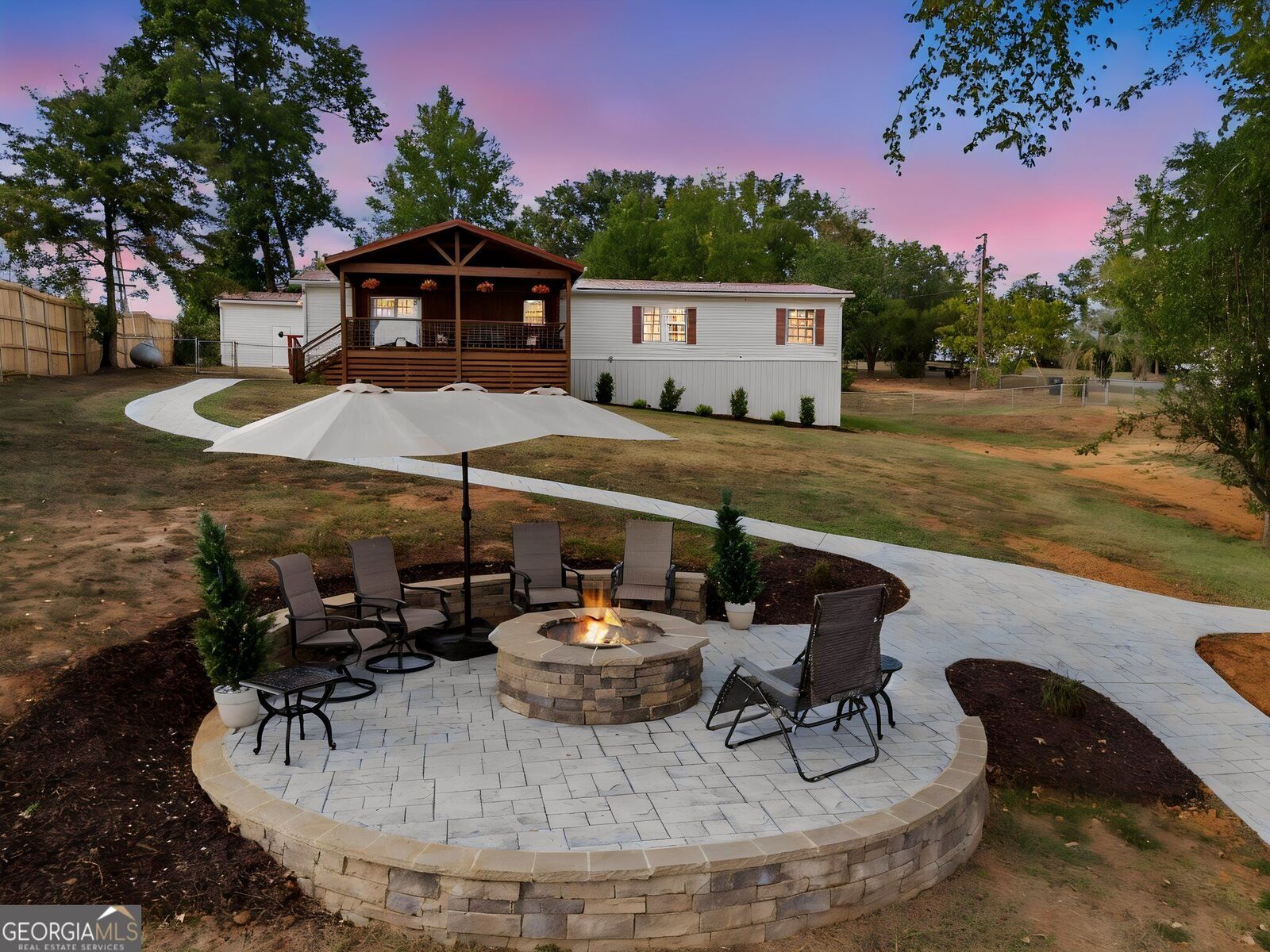 Property Photo: 124 River North Road SE GA 31061