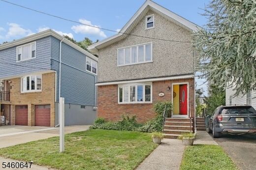 Property Photo:  14 Pine St  NJ 07032 
