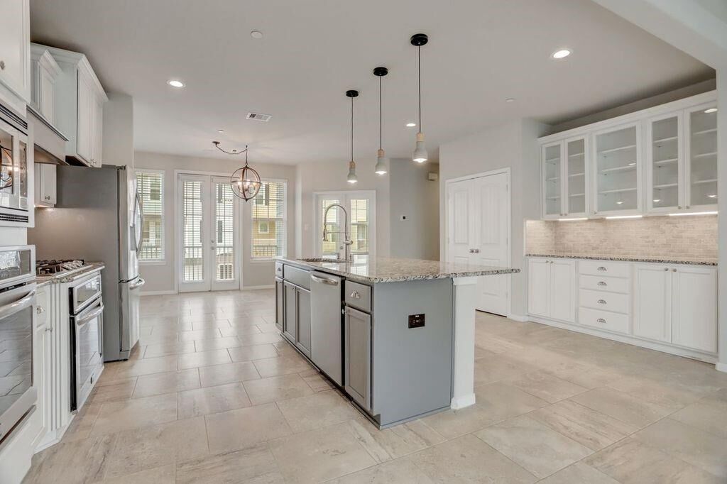 Property Photo:  2714 Veranda Falls  TX 77573 