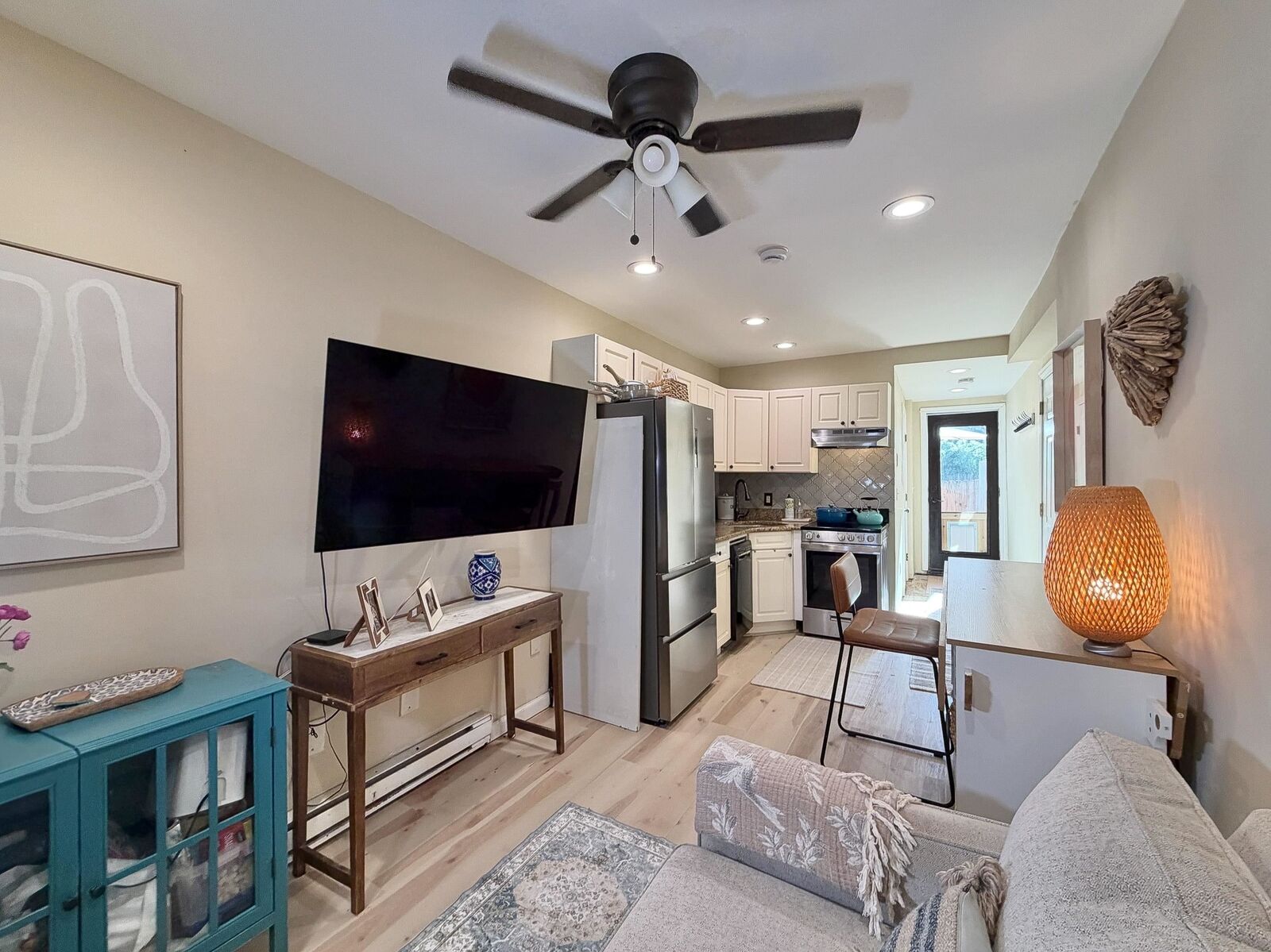 Property Photo:  119 Clinton St 1L  NJ 07030 