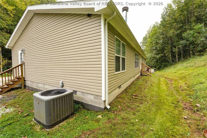 Property Photo:  5968 Quick Road  WV 25071 