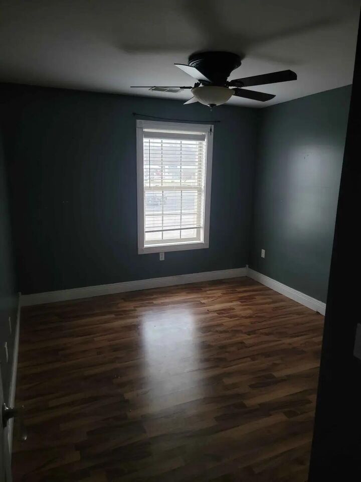 Property Photo:  100 Stonecrest Drive 5  KY 42501 