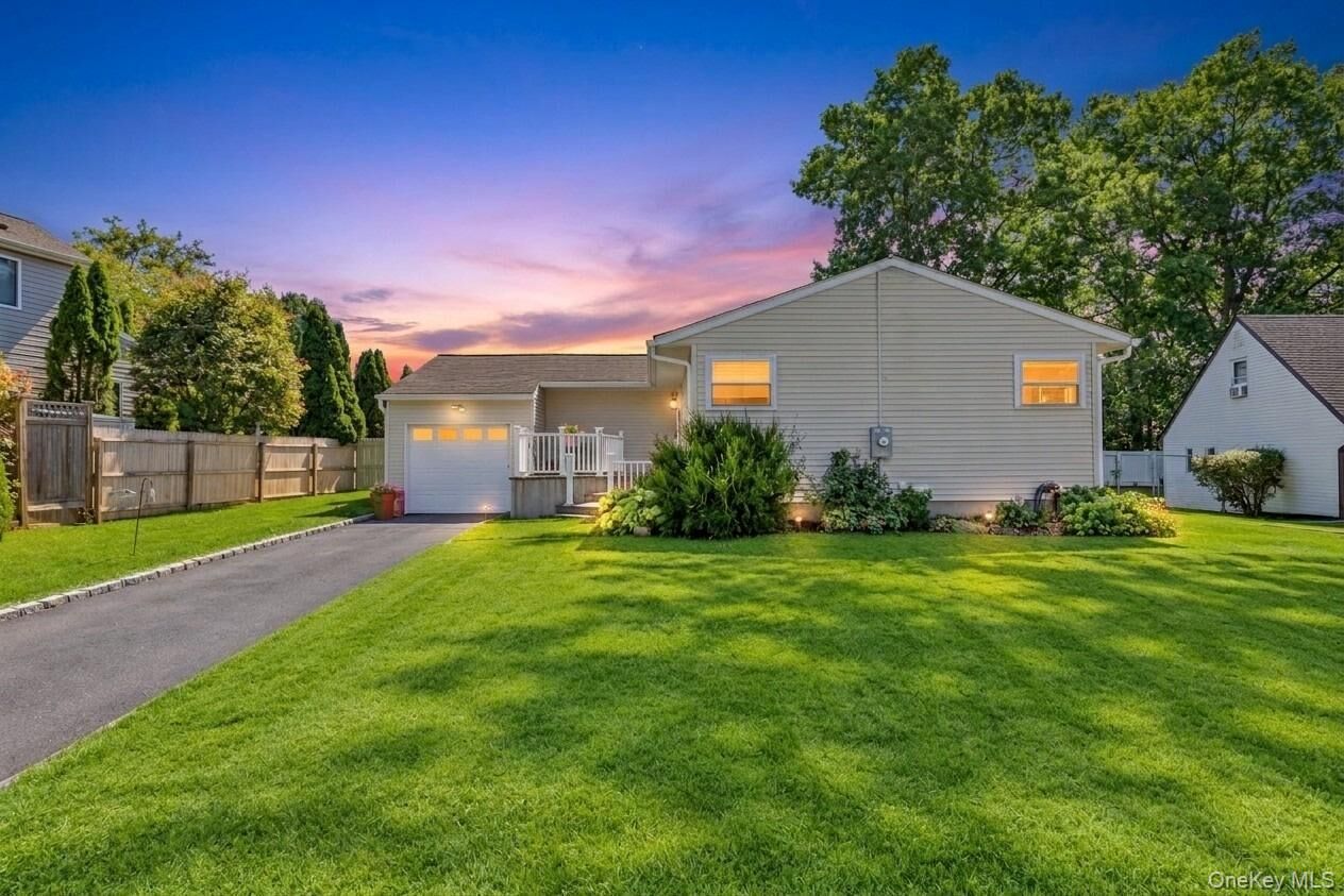 Property Photo:  143 Stuyvesant Drive  NY 11776 