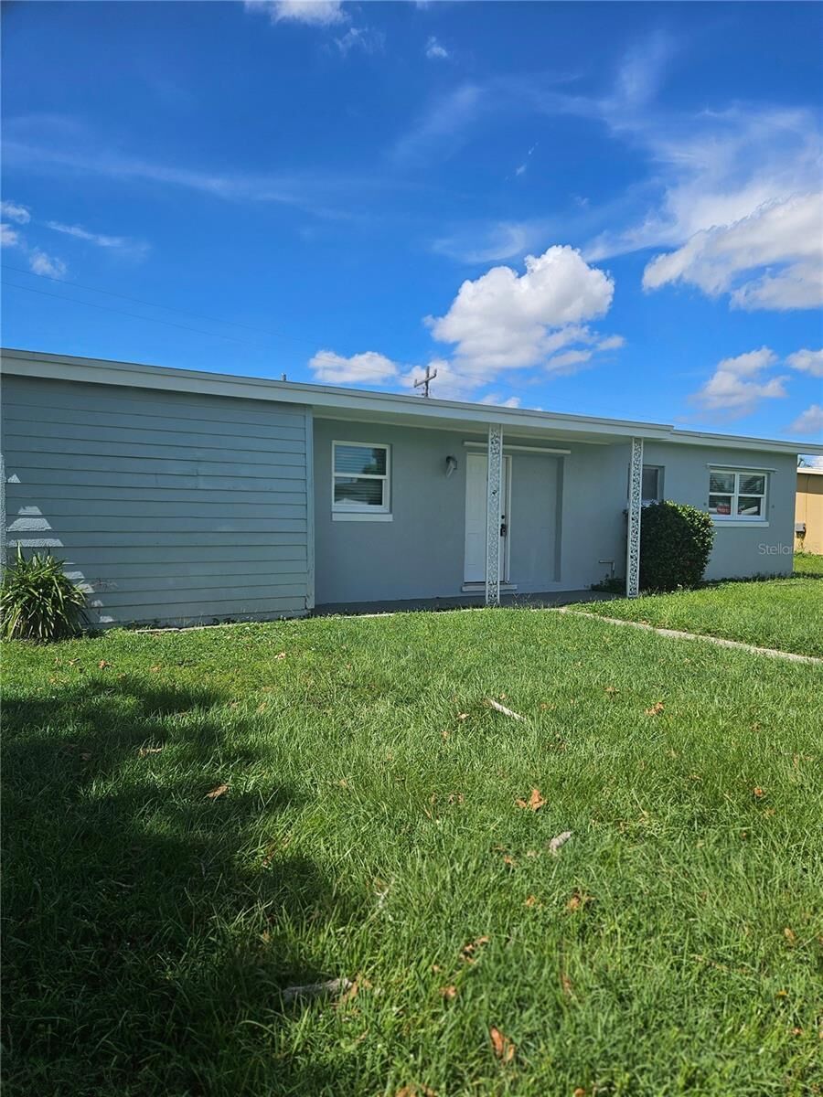 Property Photo:  2433 Deedra Street  FL 33952 
