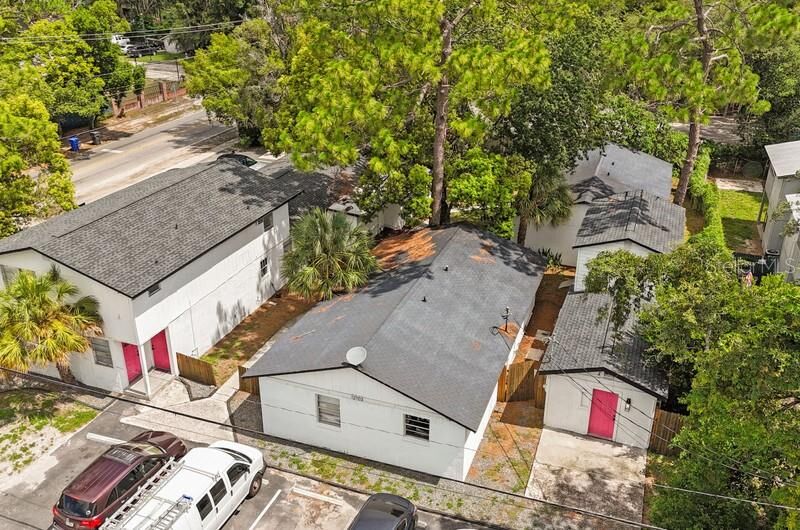 Property Photo:  12703 N 15th Street  FL 33612 