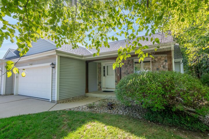 Property Photo: 1741 Cherokee Rd WI 53024
