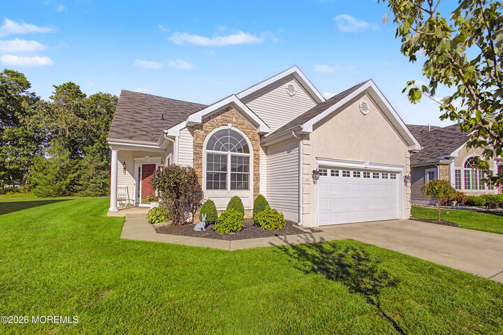 Property Photo:  25 Kings North Road  NJ 08527 