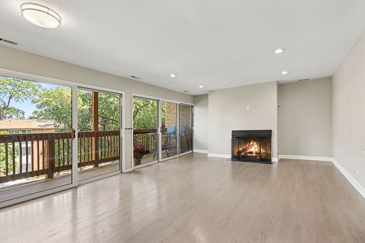 Property Photo:  5809 Oakwood Drive D  IL 60532 