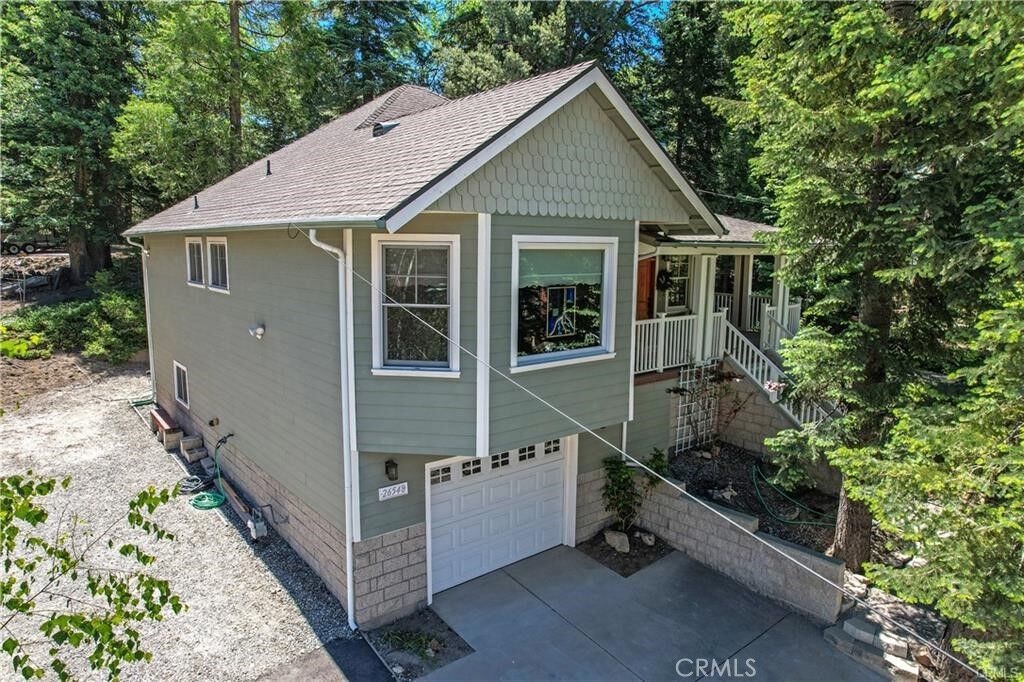 Property Photo:  26548 Blackfoot E  CA 92378 