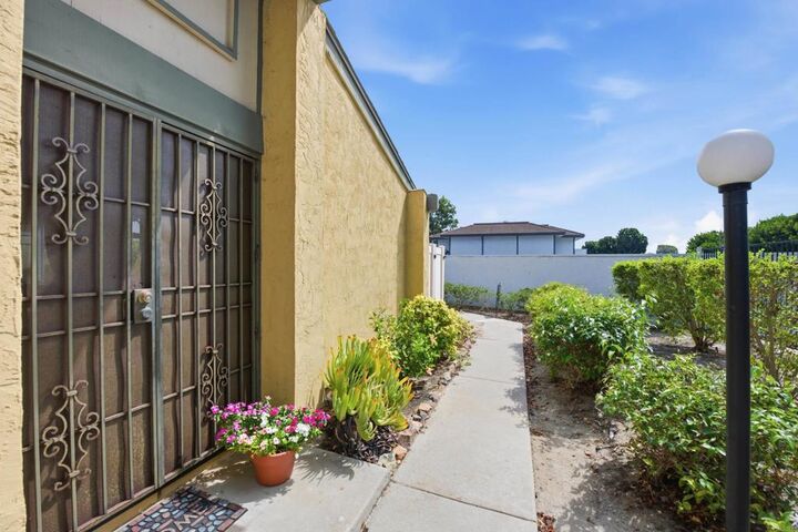 Property Photo:  3553 Coconut Way  CA 92058 