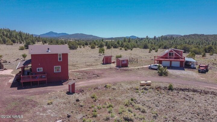 Property Photo: 3106 E Funnel Road AZ 86046