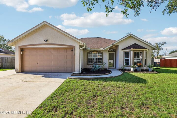 Property Photo: 2909 Decidely Street FL 32043