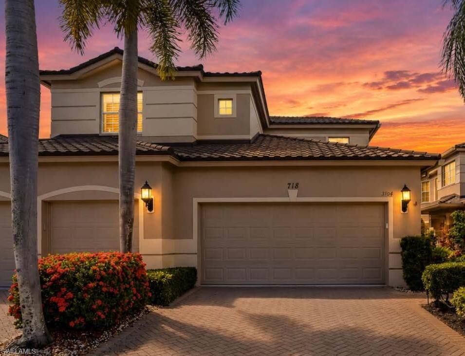 Property Photo:  718 Regency Reserve Cir 3104  FL 34119 