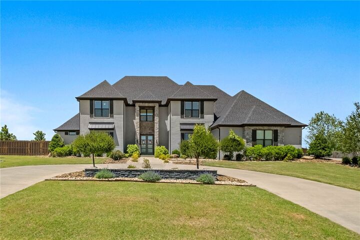 Property Photo: 4100 Rolling Meadows Drive AR 72756