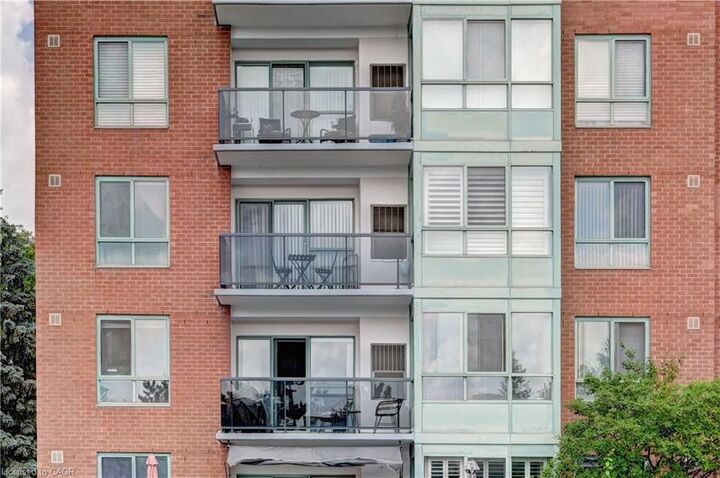 Property Photo:  30 Blue Springs Drive 305  ON N2J 4T2 