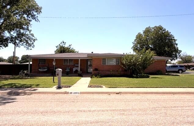 Property Photo: 4001 Irving TX 79549