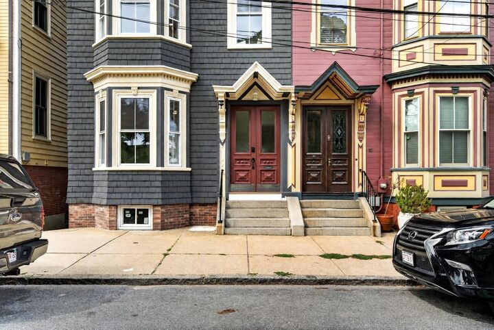 Property Photo:  19 Thomas Park 2  MA 02127 