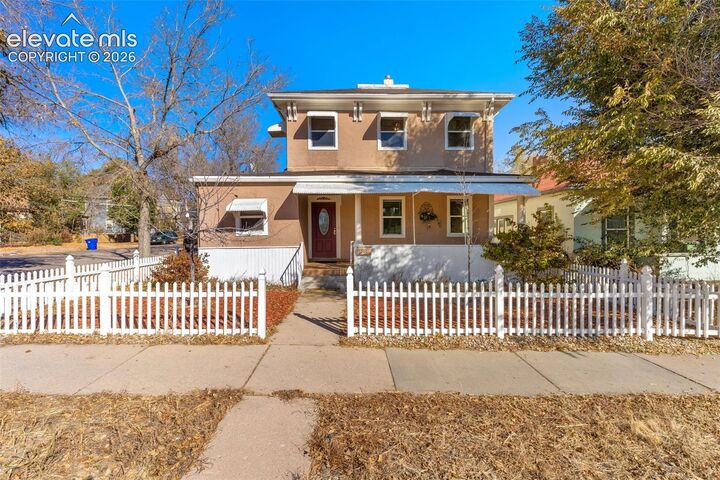Property Photo:  502 E Boulder Street  CO 80903 