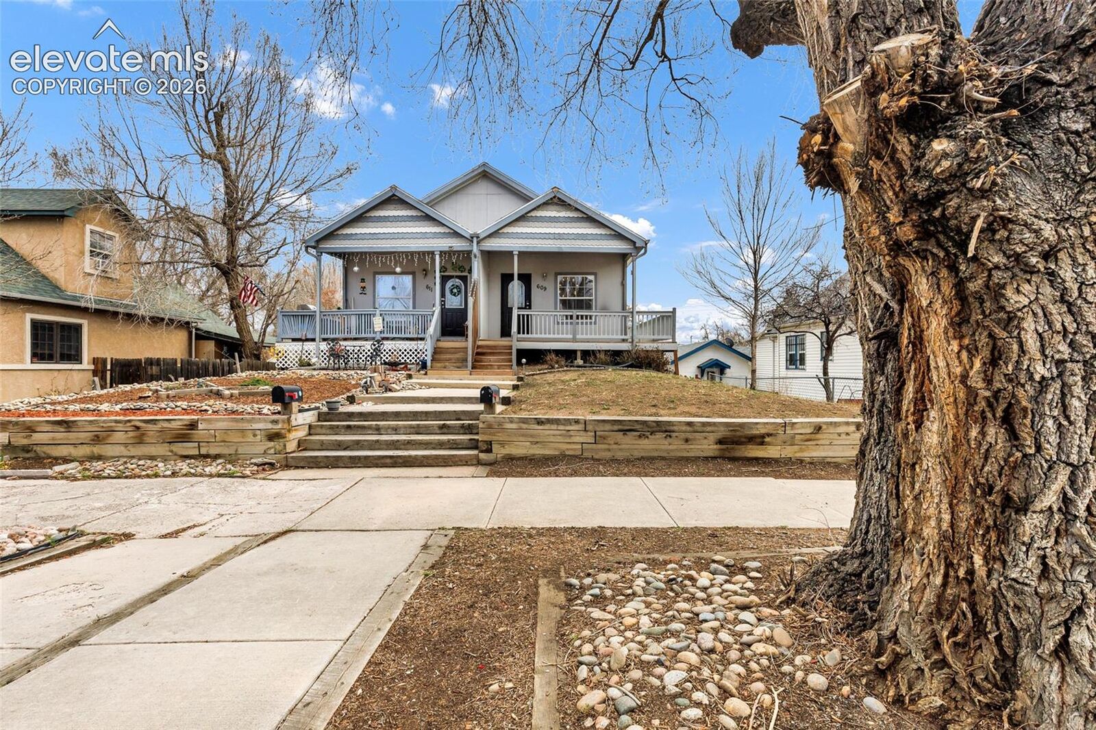 Property Photo:  609 N Spruce Street  CO 80905 
