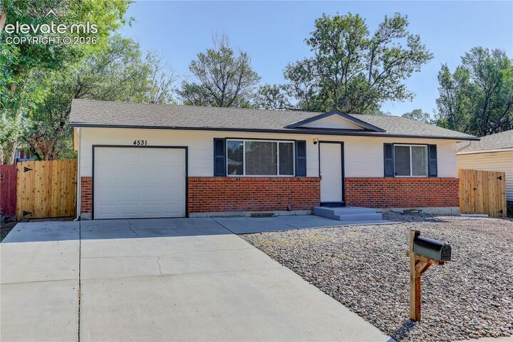 Property Photo:  4531 La Cresta Drive  CO 80918 