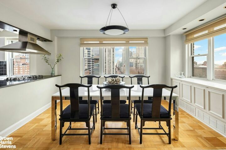 Property Photo:  1175 York Avenue 16J  NY 10065 