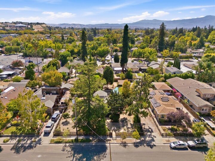 Property Photo:  916 Franquette Avenue  CA 95125 