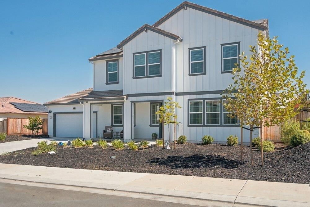Property Photo:  209 Luna Way  CA 95023 