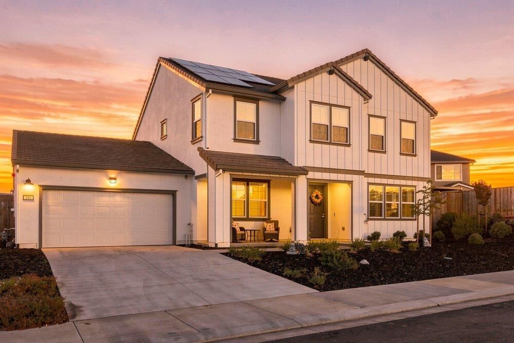 Property Photo: 209 Luna Way CA 95023