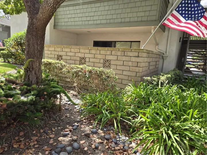 Property Photo: 8566 Van Ness Court 22C CA 92646