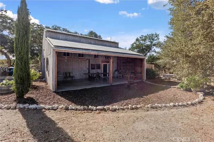 Property Photo:  53600 Bradley Lockwood  CA 93426 