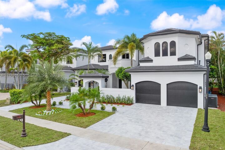 Property Photo:  17614 Circle Pond Ct  FL 33496 