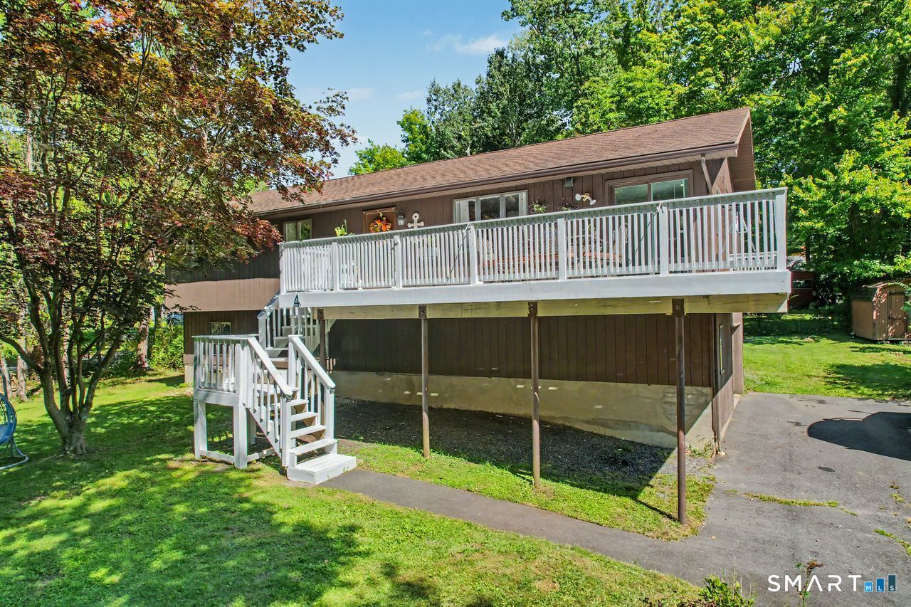 Property Photo:  4 Clement Road  CT 06812 