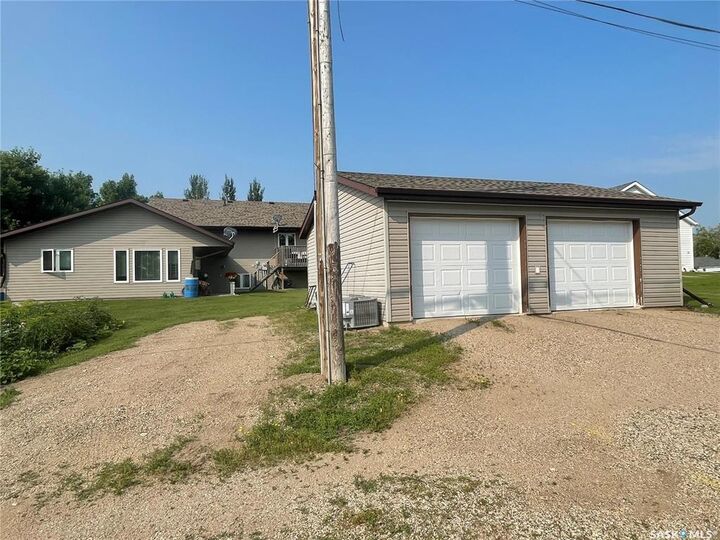 Property Photo: 209 Taylor Avenue SK S0A 3V0