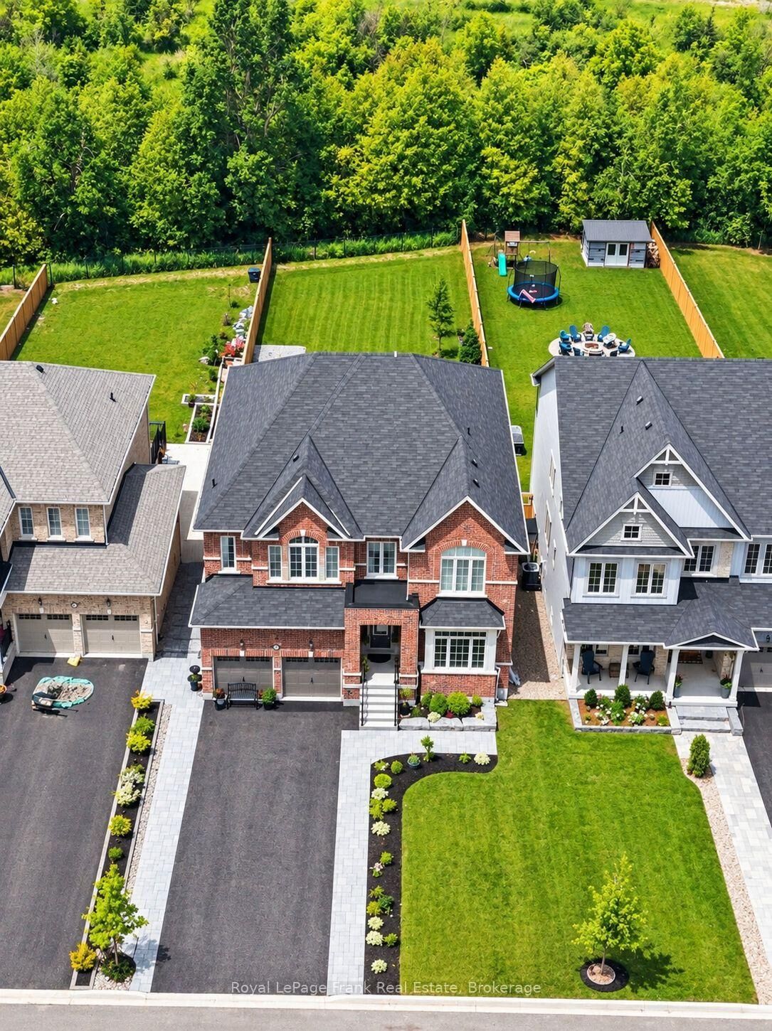 Property Photo:  60 Hennessey Crescent  ON K9V 0P3 