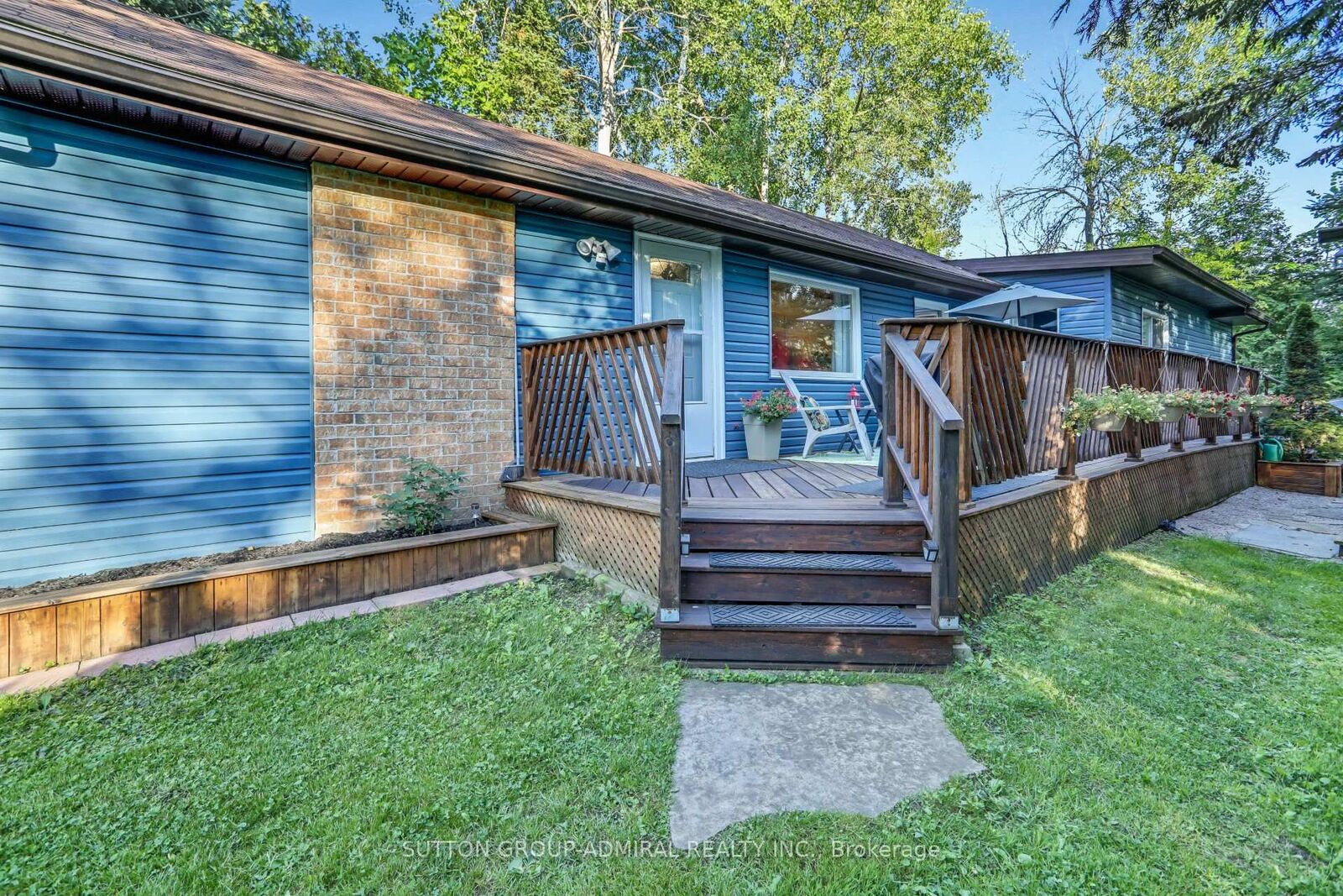 Property Photo:  1087 Elm Street  ON L0L 1C0 