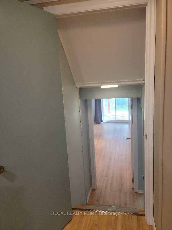 Property Photo:  45 Mintwood Drive  ON M2M 3A6 
