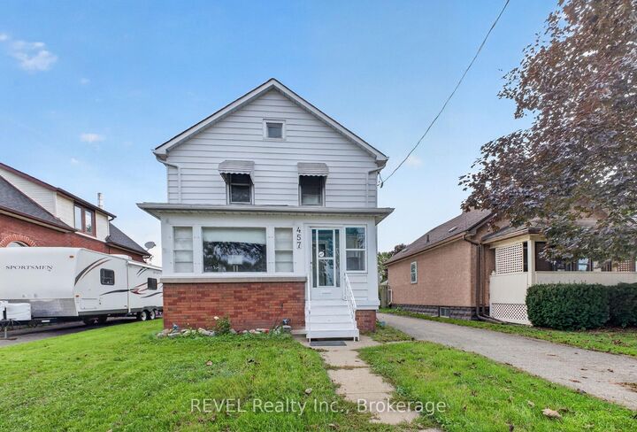 Property Photo:  457 Davis Street  ON L3K 1Z7 