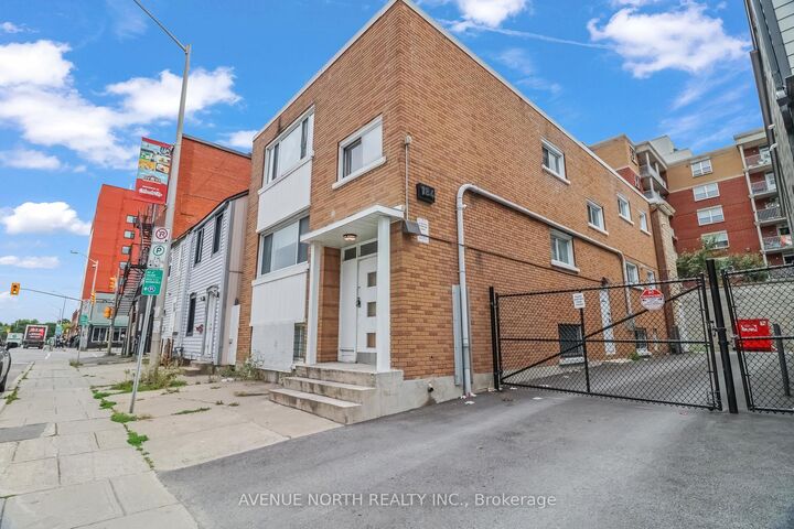 Property Photo: 184 Murray Street 4 ON K1N 5M8