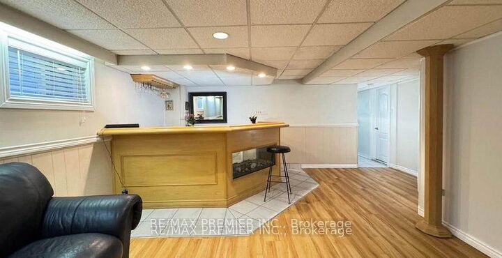 Property Photo:  3551 Burningelm Crescent  ON L4Y 3L2 