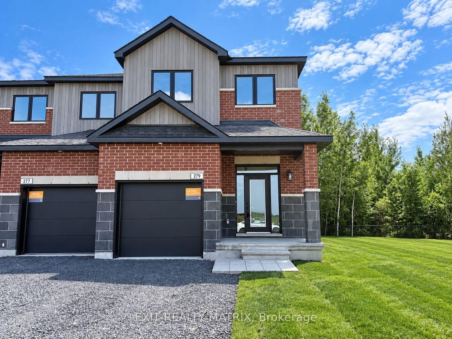 Property Photo: 279 Labelle Street ON K0A 1W1