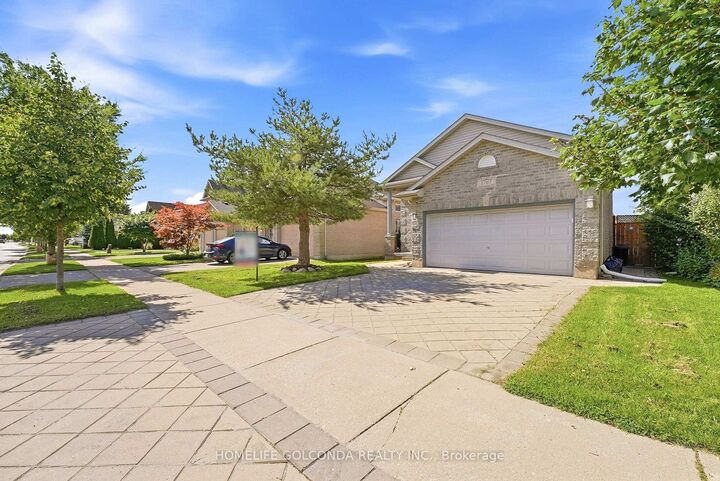 Property Photo: 1707 Coronation Drive ON N6G 5N6