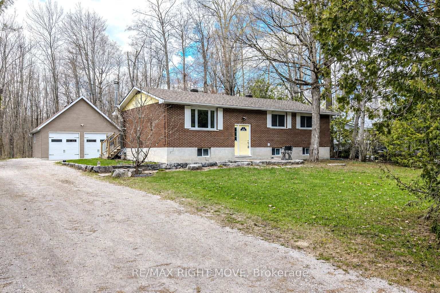 Property Photo:  3304 Goldstein Road  ON L0K 2B0 