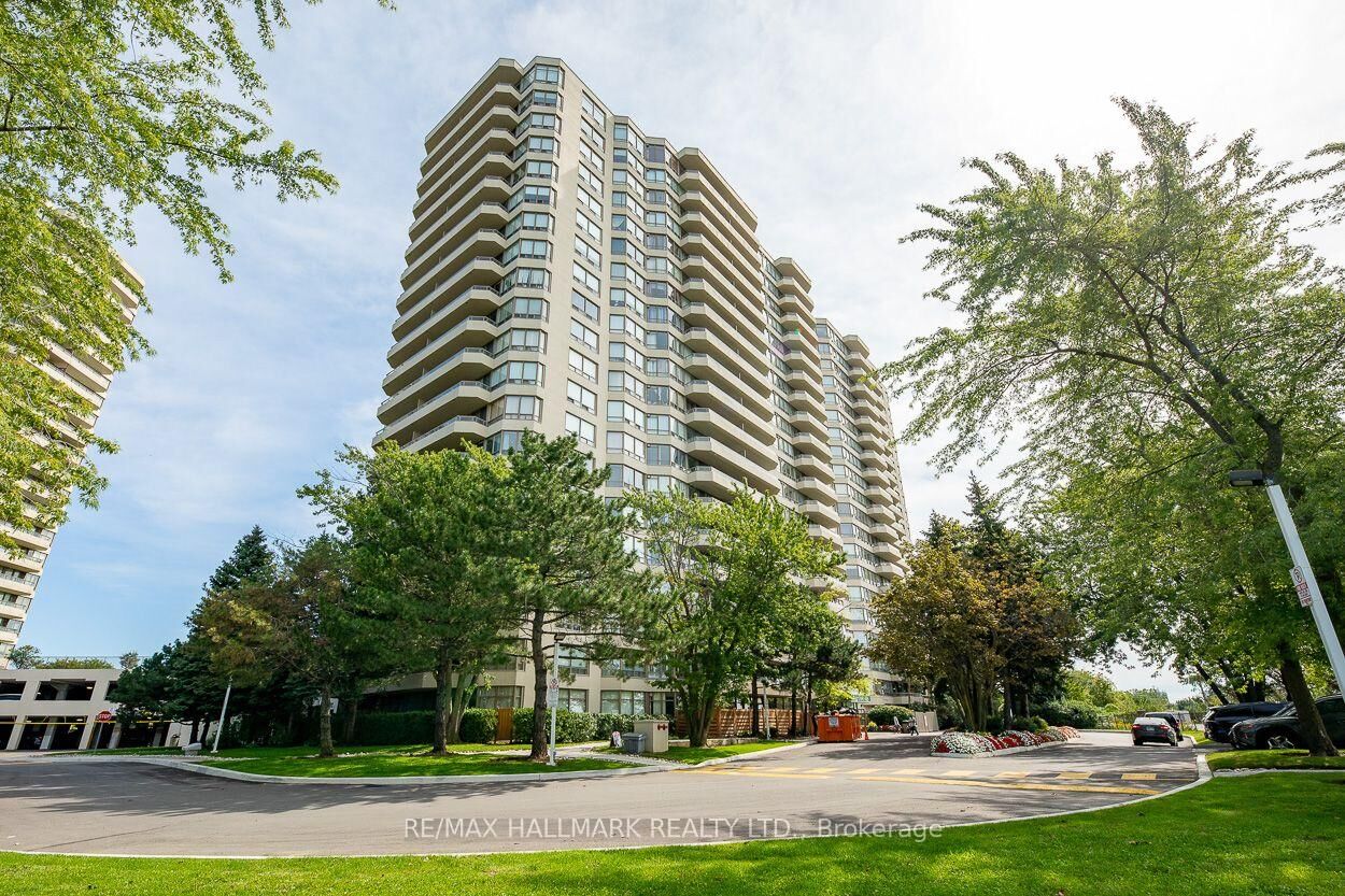 Property Photo:  1 Greystone Walk Drive Ph91  ON M1K 5J3 