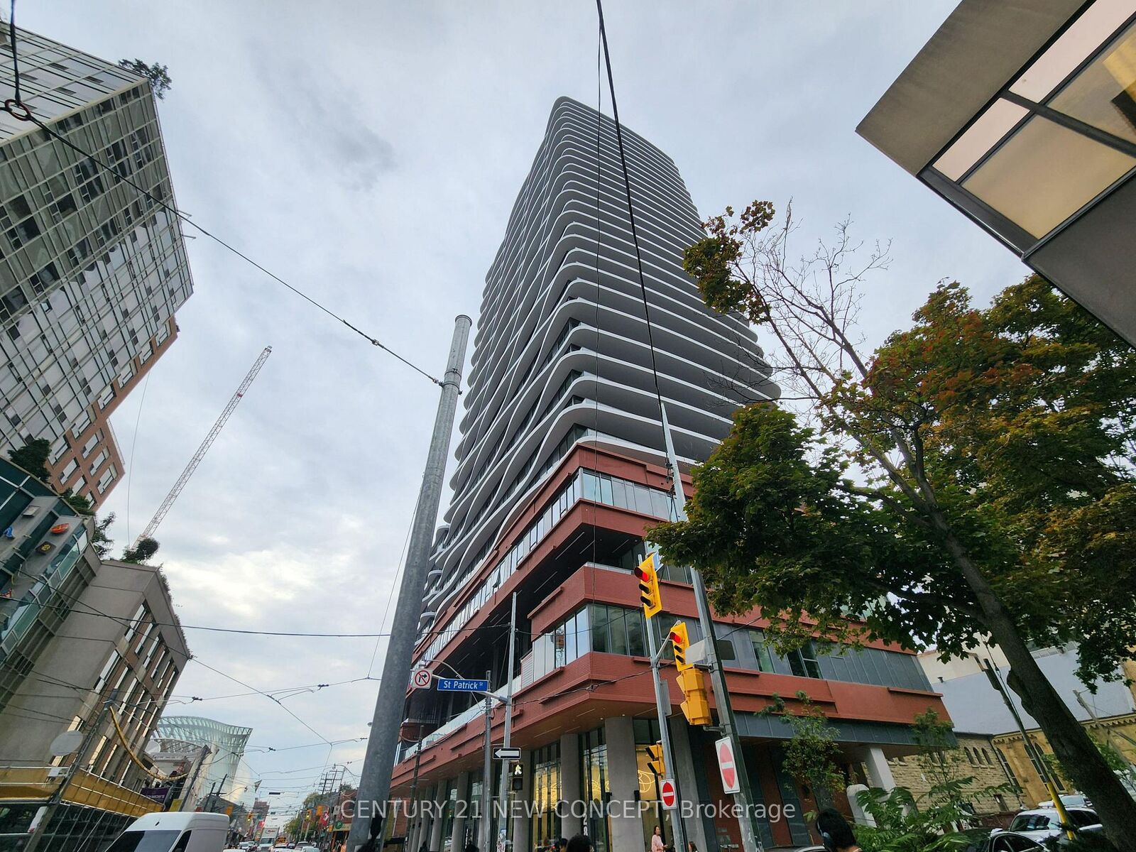Property Photo:  280 Dundas Street W 703  ON M5T 0E3 