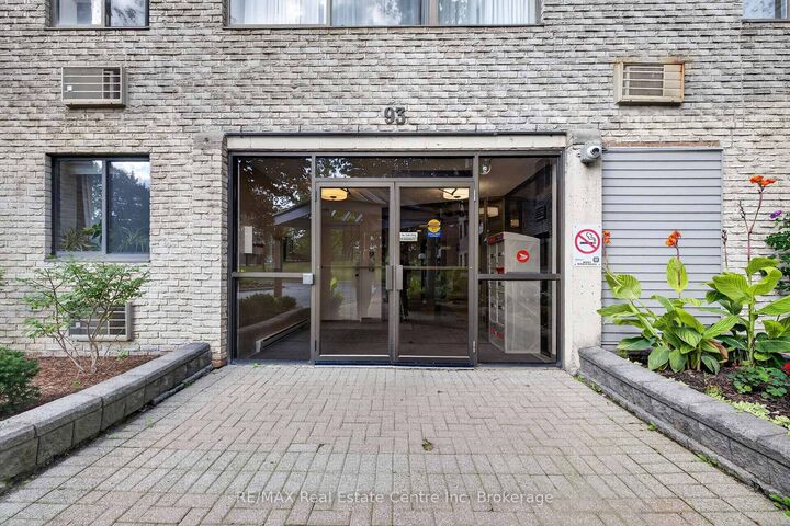 Property Photo:  93 Westwood Road 103  ON N1H 7J7 